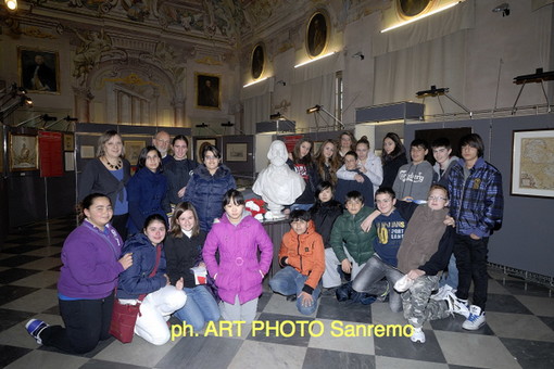 Sanremo: visita della 3a D della Media Pascoli stamattina al Museo Civico