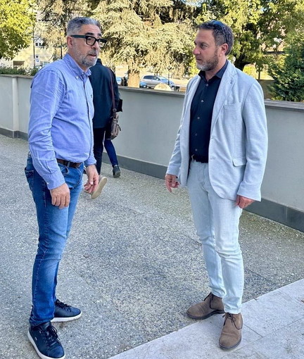 Alessandro Piana in visita a Cairo Montenotte dopo l'alluvione: Siamo a fianco dei cittadini in questo difficile momento" Alessandro Piana in visita a Cairo Montenotte dopo l'alluvione: Siamo a fianco dei cittadini in questo difficile momento"