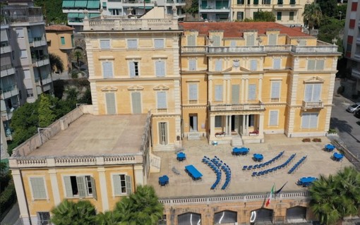 Sanremo: domani pomeriggio a Villa Magnolie la presentazione del libro &quot;La casa infestata&quot; di Charles Dickens