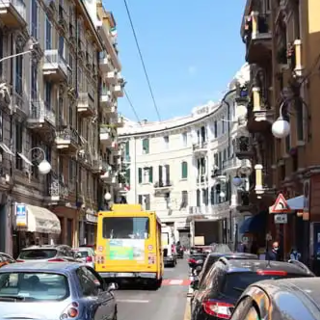 Ventimiglia, caos traffico e commercianti in crisi. Scibilia: "Lavori solo di giorno, scelta assurda" Ventimiglia, caos traffico e commercianti in crisi. Scibilia: "Lavori solo di giorno, scelta assurda"