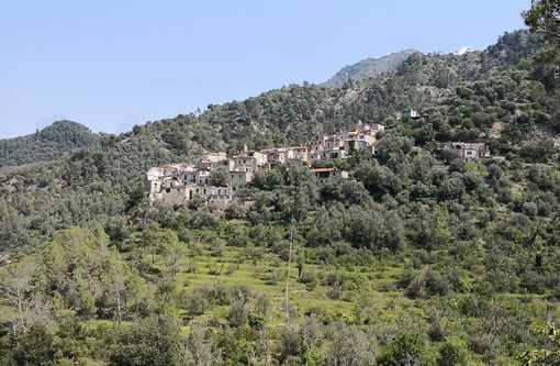 Olivetta San Michele: domenica prossima con il 'PizzicanDuo' al via il Festival di Fanghetto Olivetta San Michele: domenica prossima con il 'PizzicanDuo' al via il Festival di Fanghetto