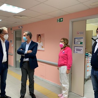 Sanremo: Biancheri in visita all’ospedale incontra i medici in prima linea “State facendo un grande lavoro, la città vi è riconoscente”