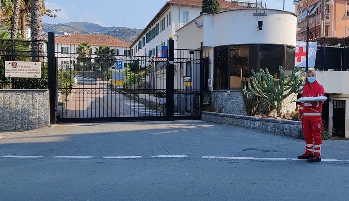 Sanremo: il presidente della Regione domani in visita al centro militare che ospita i profughi afghani Sanremo: il presidente della Regione domani in visita al centro militare che ospita i profughi afghani
