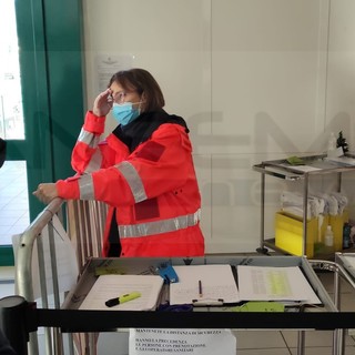 Coronavirus: cresce, anche se di poco, il numero dei vaccinati in provincia dove aumentano anche le 'terze dosi'