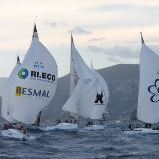 Mondiale X-35 a Sanremo: classifiche corte e giochi ancora aperti alla vigilia dell’epilogo di oggi