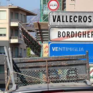 Vallecrosia al Mare, il sindaco “Un nome che racconti la nostra identità e rilanci il turismo”, cittadini perplessi (Video)