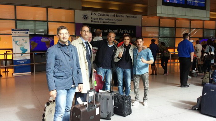 Iniziato il viaggio a Newport per la delegazione di Imperia, le prime foto della partenza e dagli States