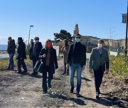 Regione: gli Assessori Scajola e Giampedrone ieri a Dolcedo, San Lorenzo, Bordighera e Vallecrosia Regione: gli Assessori Scajola e Giampedrone ieri a Dolcedo, San Lorenzo, Bordighera e Vallecrosia