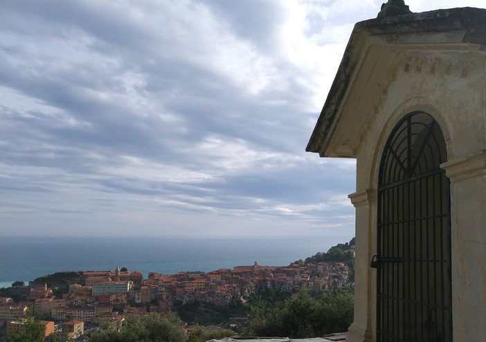 Venerdì e l'11 giugno due escursioni alla scoperta di Ventimiglia e del territorio intemelio Venerdì e l'11 giugno due escursioni alla scoperta di Ventimiglia e del territorio intemelio