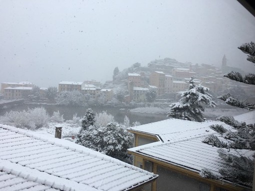 Anche a Ventimiglia domani scuole chiuse e divieto fino alle 12 per la circolazione di mezzi a due ruote