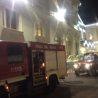 Sanremo: corto circuito ad un tostapane, piccolo incendio all'interno del bar del Casinò, evacuata una sala roulette