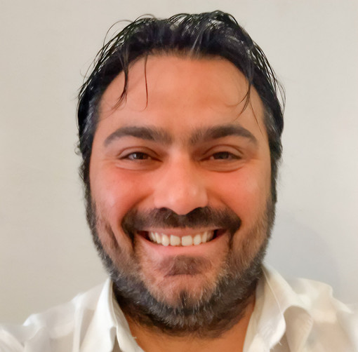 Sanremo: venerdì 14 aprile la presentazione del libro “No grazie! Do solo un’occhiata” di Vincenzo Basile Sanremo: venerdì 14 aprile la presentazione del libro “No grazie! Do solo un’occhiata” di Vincenzo Basile