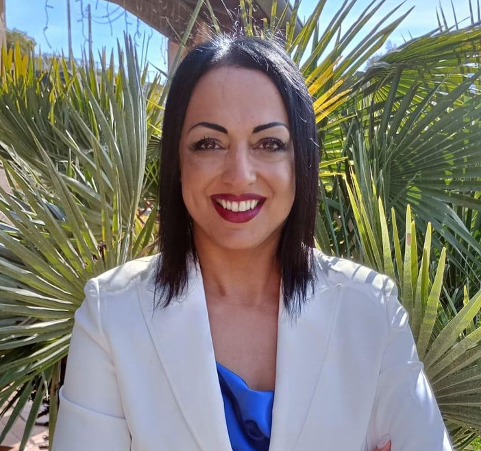 'Per Bordighera', Veronica Albanese al fianco di Iacobucci: "Mi candido per dedicarmi al sociale"