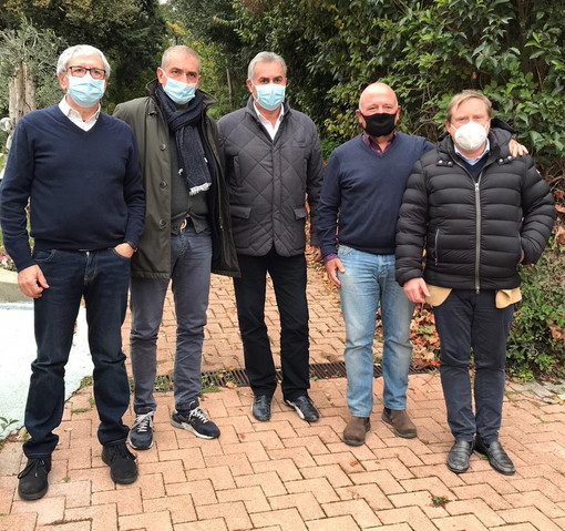 Il consigliere regionale Claudio Muzio (Forza Italia - Liguria Popolare) sceglie Sanremo per la sua prima visita ufficiale in Liguria Il consigliere regionale Claudio Muzio (Forza Italia - Liguria Popolare) sceglie Sanremo per la sua prima visita ufficiale in Liguria