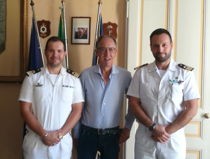 Sanremo: venerdì prossimo il 'cambio della guardia' al comando della Guardia Costiera, oggi il saluto del Sindaco (Foto)