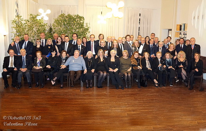 Sanremo: giovedì scorso visita ufficiale del Governatore del Lions International Distretto 108ia3 Gian Costa (Foto) Sanremo: giovedì scorso visita ufficiale del Governatore del Lions International Distretto 108ia3 Gian Costa (Foto)
