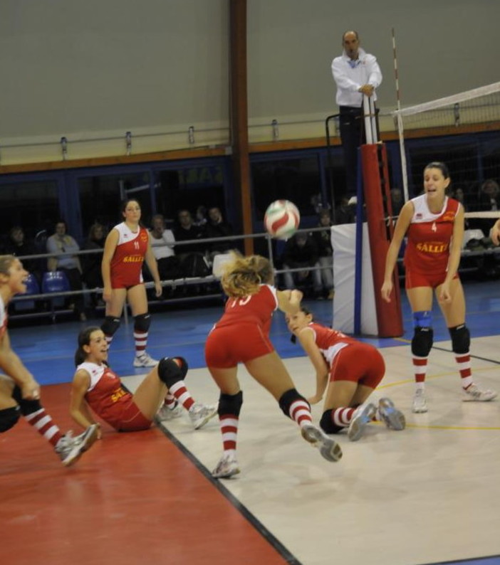 Pallavolo: campionato regionale serie D, ottima vittoria per le ragazze del Salli's Pallavolo: campionato regionale serie D, ottima vittoria per le ragazze del Salli's