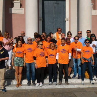 Grande partecipazione ieri pomeriggio per la passeggiata al Parasio organizzata dalla lista 'Vince Imperia'