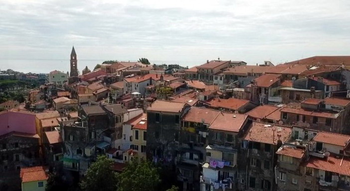 Ventimiglia in mostra con #BinariInMovimentoFAI: un viaggio fotografico nel cuore della 'Ferrovia delle Meraviglie'