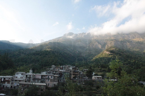 Triora: domenica prossima, appuntamento a Verdeggia con la manifestazione 'Vespaghetti' Triora: domenica prossima, appuntamento a Verdeggia con la manifestazione 'Vespaghetti'