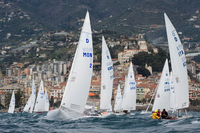 Vela: dal 20 al 25 marzo torna a Sanremo l'International Dragon Cup Vela: dal 20 al 25 marzo torna a Sanremo l'International Dragon Cup