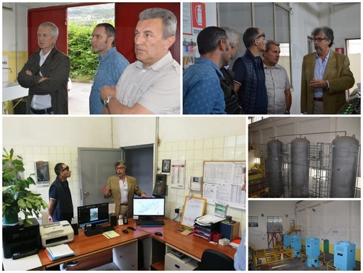 Ventimiglia: visita dei capigruppo consiliari di Sanremo stamane alla centrale Amaie di Roverino (Foto e Video) Ventimiglia: visita dei capigruppo consiliari di Sanremo stamane alla centrale Amaie di Roverino (Foto e Video)