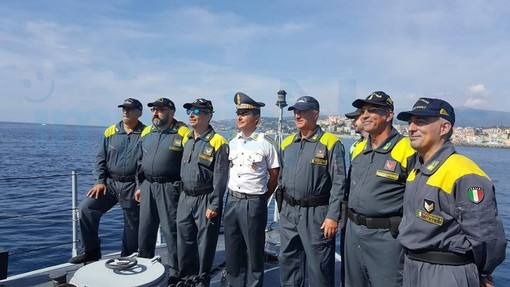 Imperia: le Vele d'Epoca stanno per terminare, questa mattina la regata vissuta dalla 'G78 Ottonelli' della Gdf (Foto e Video) Imperia: le Vele d'Epoca stanno per terminare, questa mattina la regata vissuta dalla 'G78 Ottonelli' della Gdf (Foto e Video)