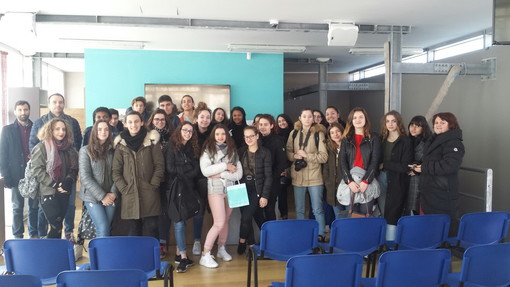 Imperia: 25 ragazzi del Liceo 'Beaussier' di Marsiglia in visita oggi ai pescatori locali