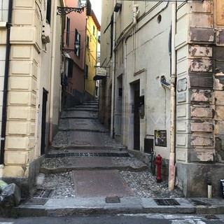 Via Costiglioli