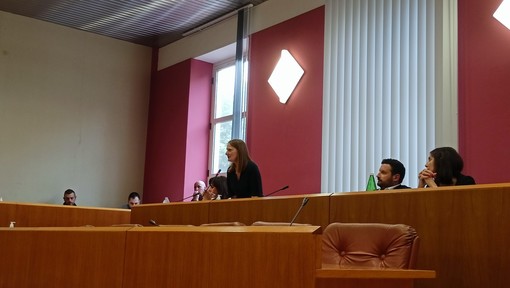 Ventimiglia, "illuminazione insufficiente in corso Genova": l'interrogazione del Pd