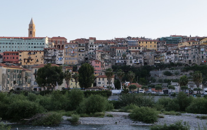 Ventimiglia: domenica il club Unesco organizza una visita alla scoperta della città di confine Ventimiglia: domenica il club Unesco organizza una visita alla scoperta della città di confine