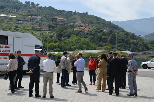 Ventimiglia: iniziata la visita del Prefetto al 'Campo Roya', probabile allargamento della zona destinata ai migranti (Foto)