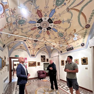 Sanremo: Alessandro Mager e Flavio Di Malta in visita al museo di Villa Luca a Coldirodi