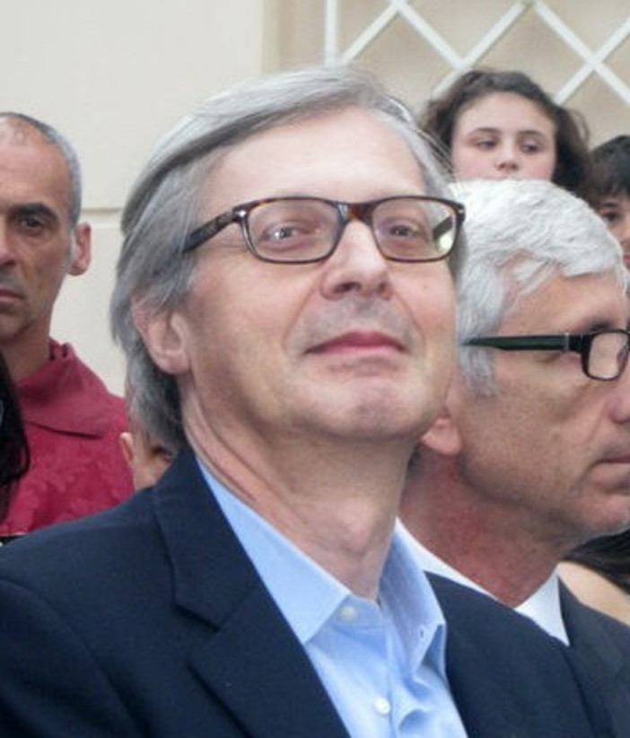 Bordighera: Sgarbi "Il Prefetto Di Menna rimosso, perché contrario allo scioglimento, dal peggior ministro dell’Interno di tutti i tempi, Maroni"
