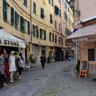 Sanremo: rissa tra bengalesi ieri in via Debenedetti, all'arrivo delle forze dell'ordine erano già fuggiti