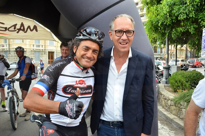 Sanremo: promozione della ‘Via del Sale’, il Sindaco Biancheri a Cuneo per pianificare il futuro del turismo sull’asse Piemonte-Liguria Sanremo: promozione della ‘Via del Sale’, il Sindaco Biancheri a Cuneo per pianificare il futuro del turismo sull’asse Piemonte-Liguria