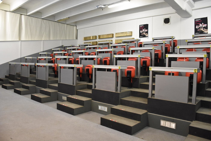 La sala delle aste al Mercato dei Fiori