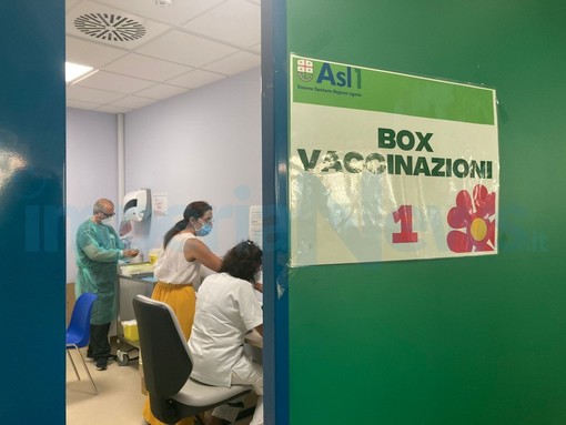 Sanità: decisione presa dall'Asl 1 Imperiese, sospesi 17 dipendenti degli ospedali che non si sono vaccinati Sanità: decisione presa dall'Asl 1 Imperiese, sospesi 17 dipendenti degli ospedali che non si sono vaccinati