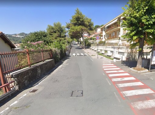 Ventimiglia: via San Secondo una 'strada di cornice', i residenti "Ok, ma servono marciapiedi e più sicurezza"