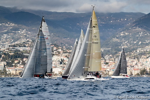 Vela: ‘Sarchiapone Fuoriserie’ vincitore assoluto della terza tappa del campionato invernale West Liguria Vela: ‘Sarchiapone Fuoriserie’ vincitore assoluto della terza tappa del campionato invernale West Liguria
