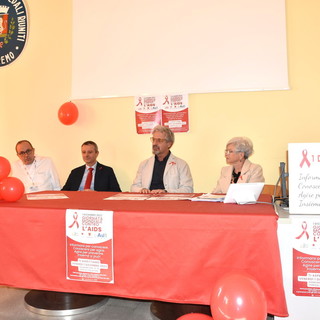 Anche nella nostra provincia il 'World Aids Day', Asl 1 "La malattia c'è ma con la prevenzione molto è cambiato" (Foto)