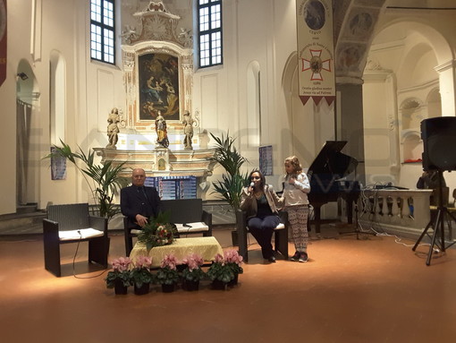 Cervo: Walter Barberis protagonista del quinto appuntamento di 'Cervo in blu… d’inchiostro' Cervo: Walter Barberis protagonista del quinto appuntamento di 'Cervo in blu… d’inchiostro'