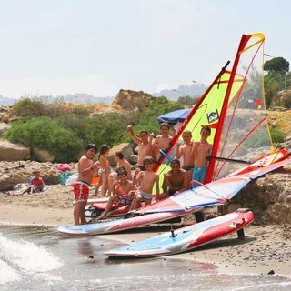 Riva Ligure: al via giovedì scorso l'iniziativa dell'associazione 'Windsurf Liguria'