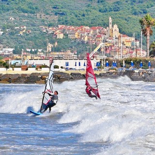 Windfestival Diano Marina: Berrino “Una grande manifestazione sportiva che esalta il nostro mare e la bellezza della costa”