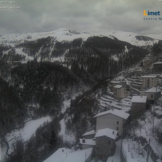 Monesi imbiancata anche questa mattina nella webcam da Piaggia Monesi imbiancata anche questa mattina nella webcam da Piaggia