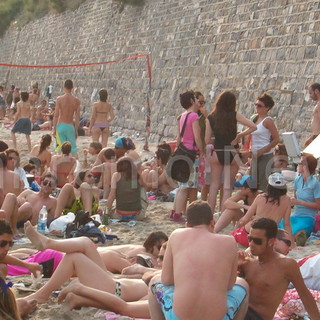 Ventimiglia: 13enne si frattura un braccio alle Calandre, trasportato dalla Croce Verde Intemelia Ventimiglia: 13enne si frattura un braccio alle Calandre, trasportato dalla Croce Verde Intemelia