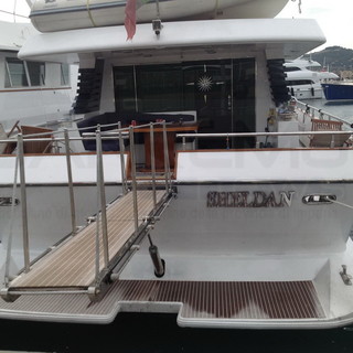 Imperia: 3,5 tonnellate di hashish sequestrate in porto, 4 arresti ed uno yacht requisito