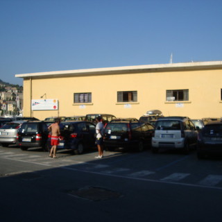 Imperia: firmato l'atto di decadenza della concessione del parcheggio in uso allo Yacht Club Imperia: firmato l'atto di decadenza della concessione del parcheggio in uso allo Yacht Club