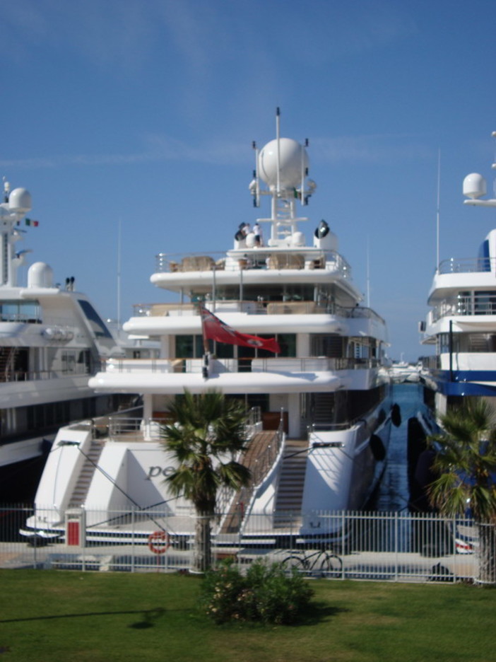 Imperia: archiviata l'inchiesta per bancarotta della Porto di Imperia Spa