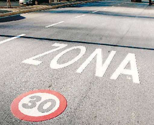 Bordighera: scatta la 'Zona 30', in diverse strade della città non si potrà andare a più di 30 km/h